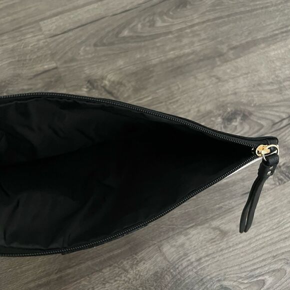 Victoria Secret Cosmetic bag - Picture 4 of 4